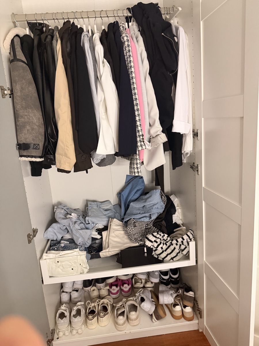 Armadi: Kleiderschrank – Usato da Zürich venduto da neo_gl9h 4