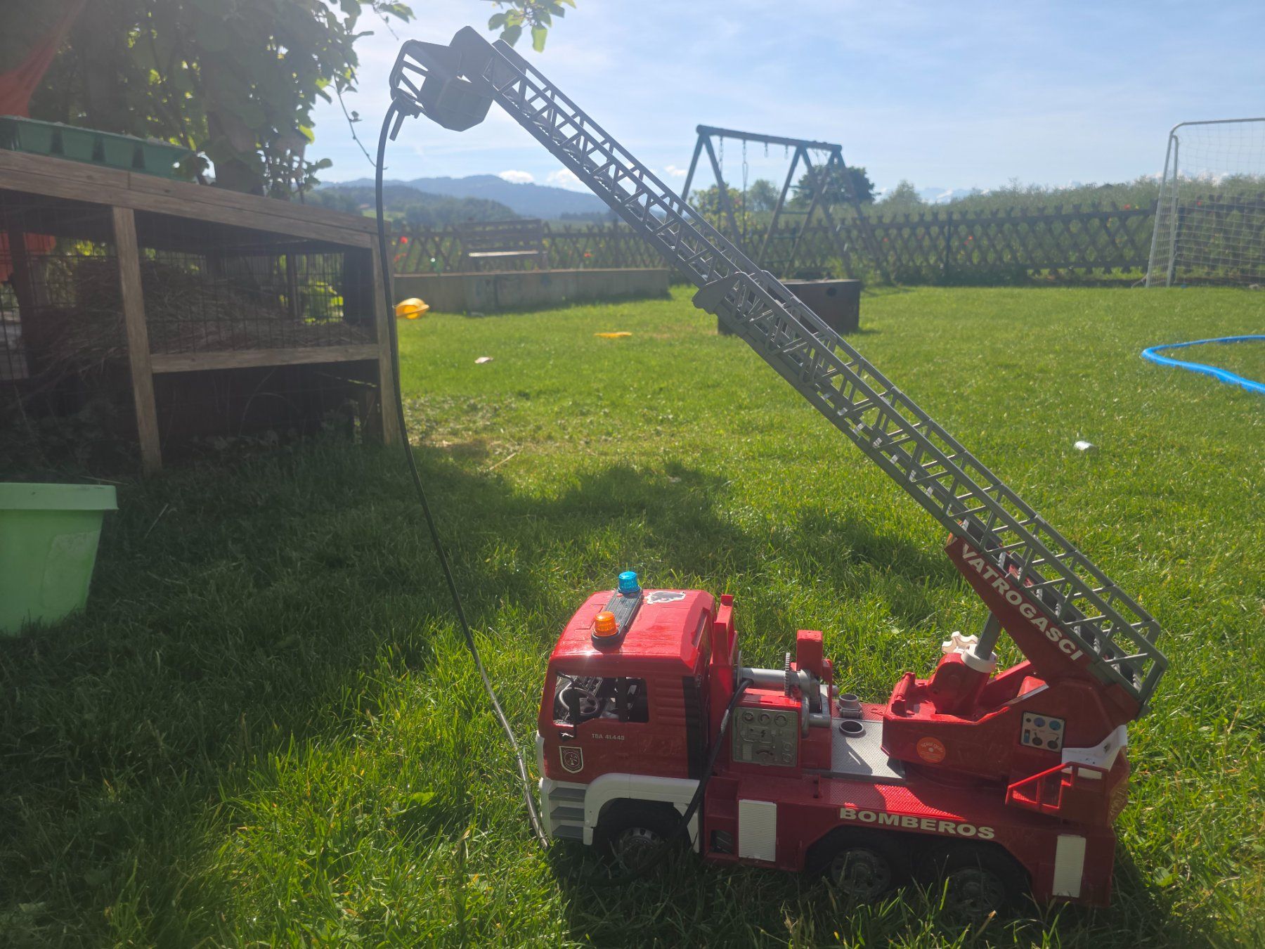 Bruder Giocattoli: Bruder Grosses Feuerwehr Auto – Usato da Wichtrach venduto da Elenagonzi