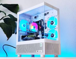 Nvidia Edition/ 10Core 32GB 1TB Gaming & Streaming PC/ White