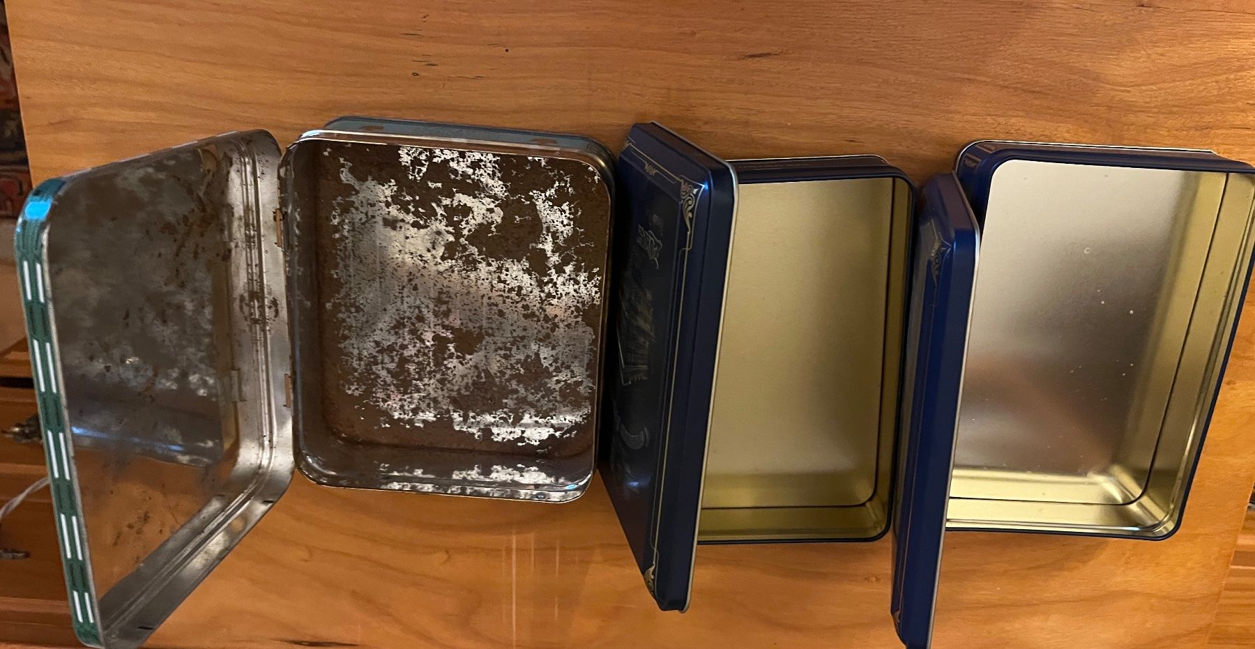 Sonstige Dekorationen & Accessoires: 3 Vintage Confiserie  Büchsen,  leer – Gebraucht aus Zürich von suschi04 2