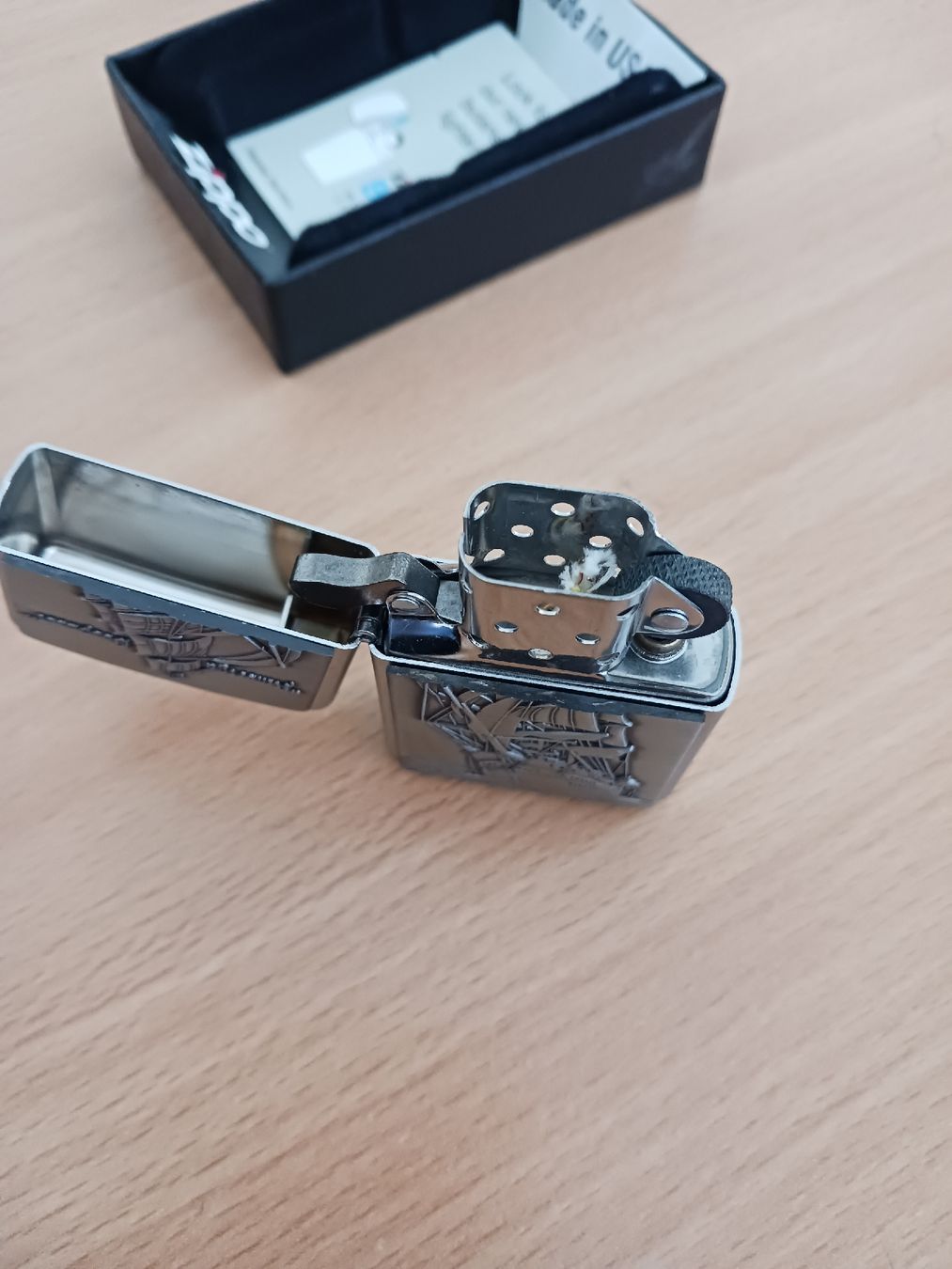 Zippo Feuerzeuge: zippo  – Neu und originalverpackt aus Sion von aym_g5t9 1