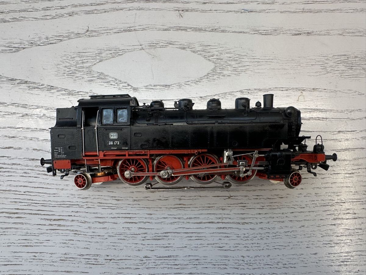 Märklin Modellini di ferrovie: Märklin 3096 DB BR 86 TELEX – Usato da Lupsingen venduto da New-Haven 2