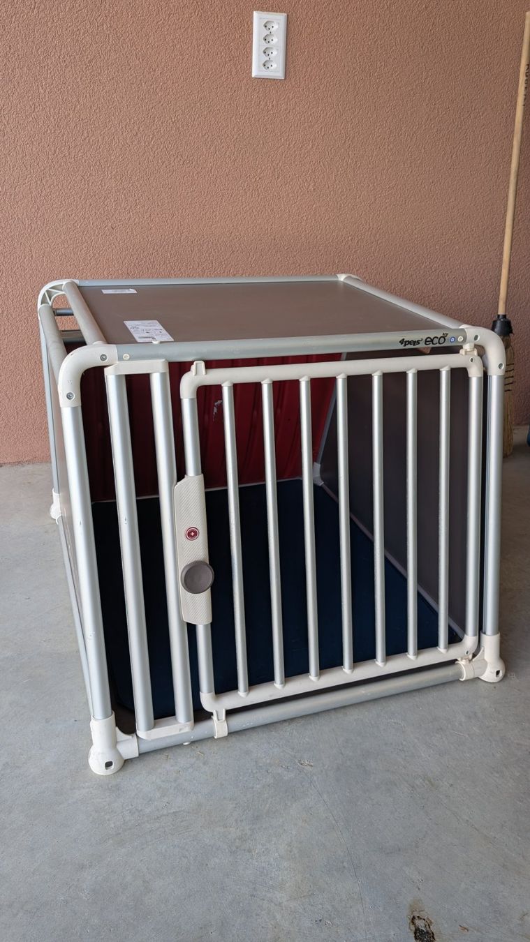 4pets Gabbie, trasporto & Sicurezza: 4pets Eco 4 L – Usato da St. Ursen venduto da chloe32