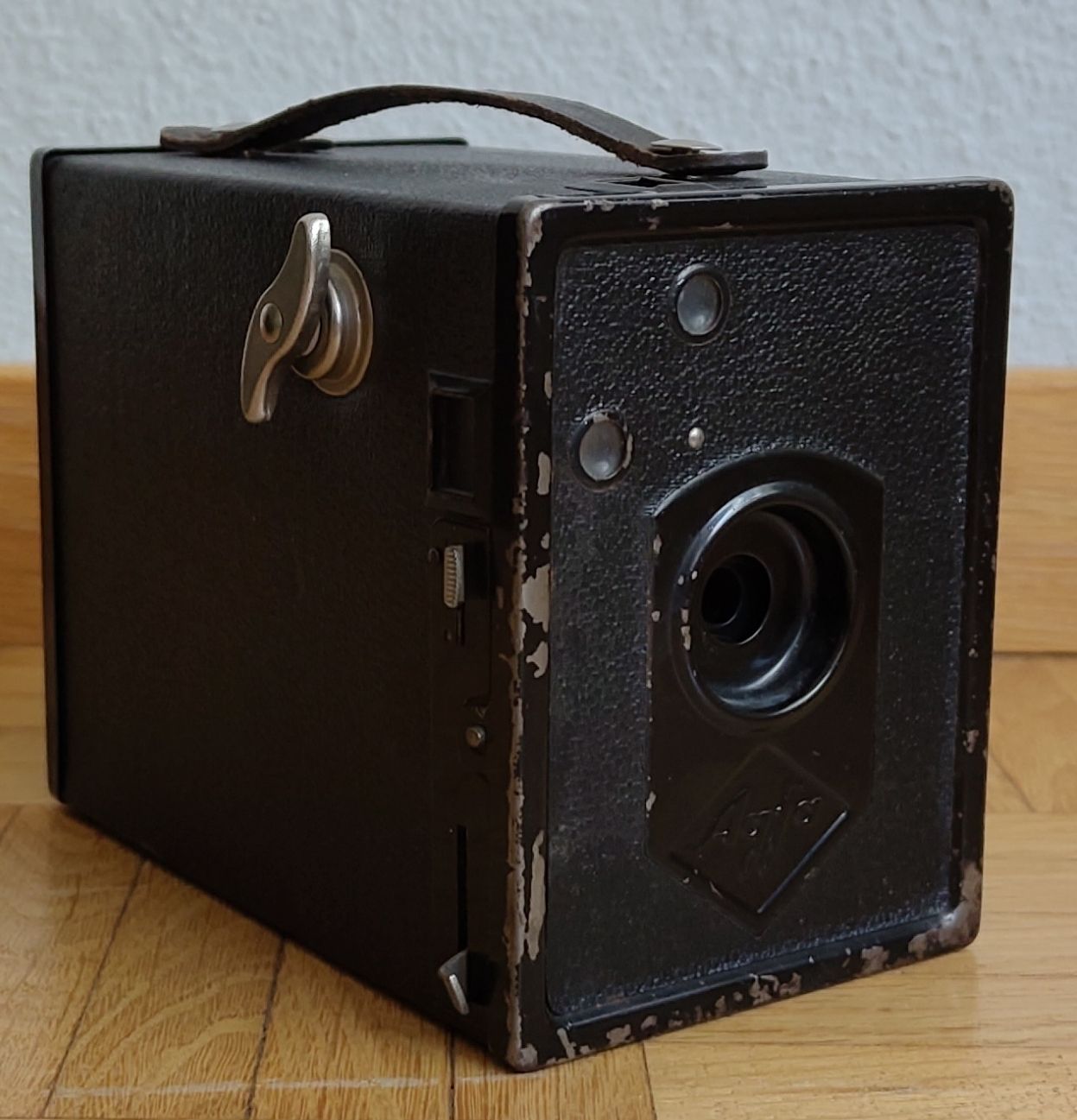 Agfa Kamera: Alte Boxkamera – Gebraucht aus Bern von A-OR-NOT-A-EQ-A
