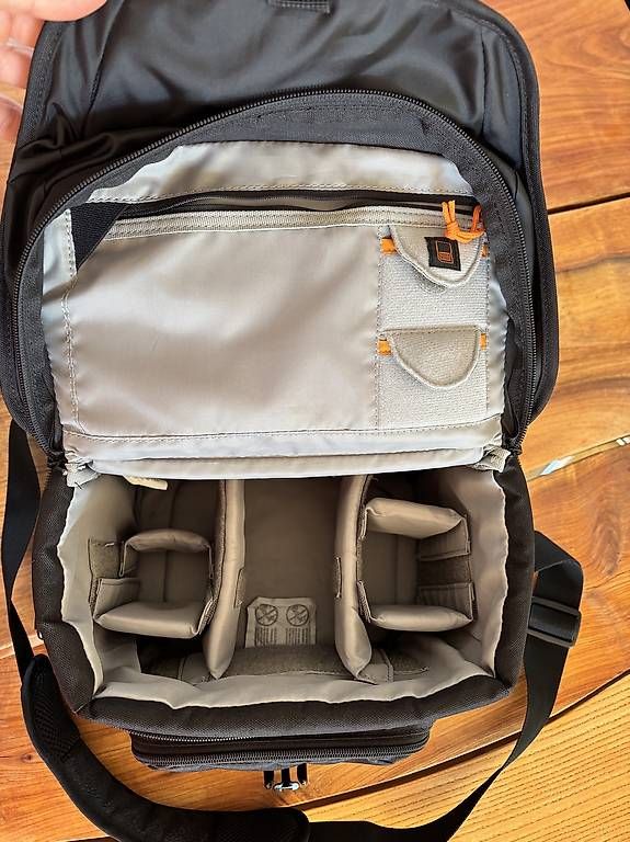 Lowepro Borse: Kamaratasche Lowepro Nova 180 AW – Nuovo (secondo la descrizione) da Solothurn venduto da chr_bnj8 2