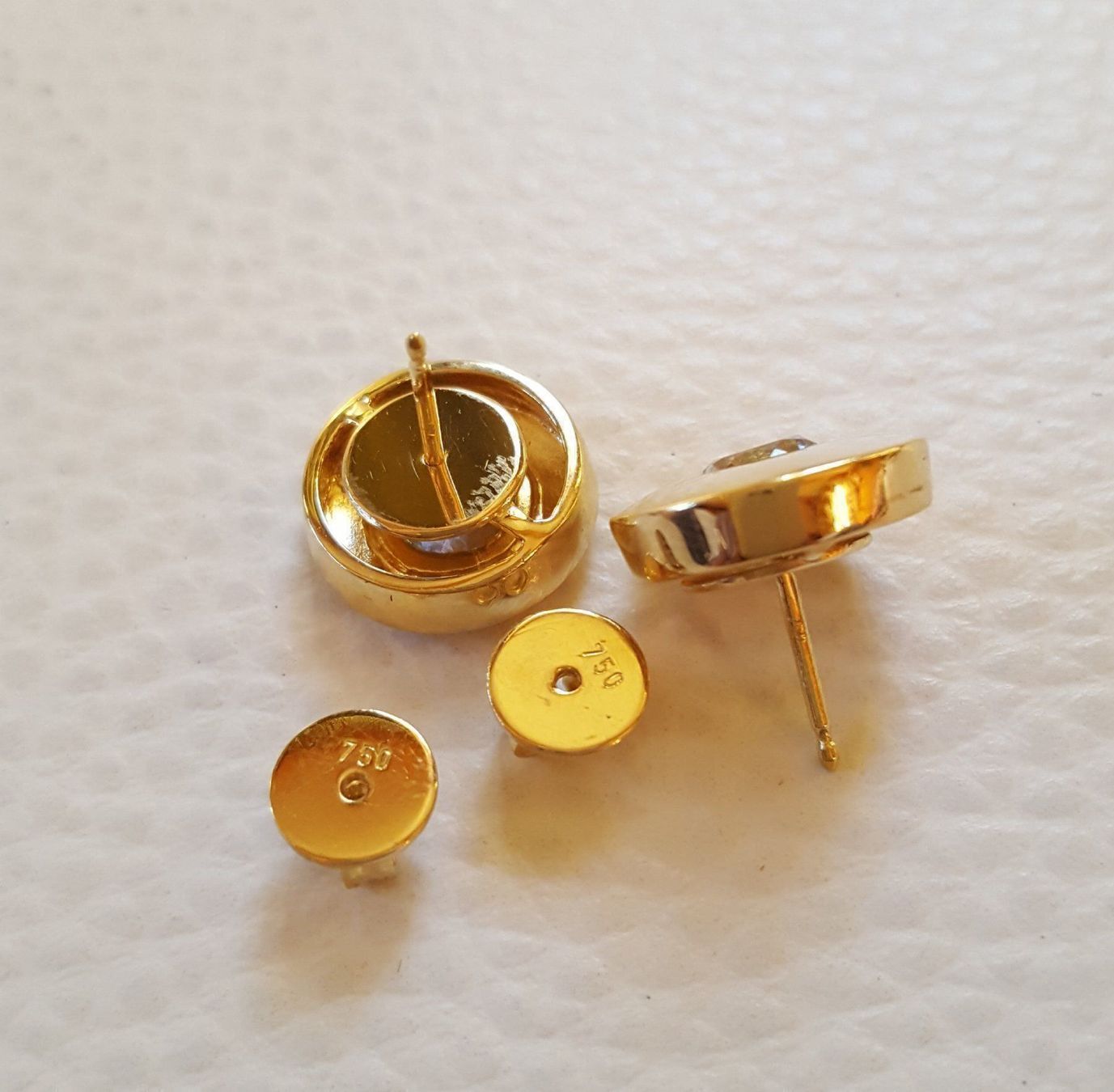 Ohrringe & -stecker: Gold 750 Massiv Ohrstecker Mit Topaz – Gebraucht aus Wald ZH von Dasilver 6