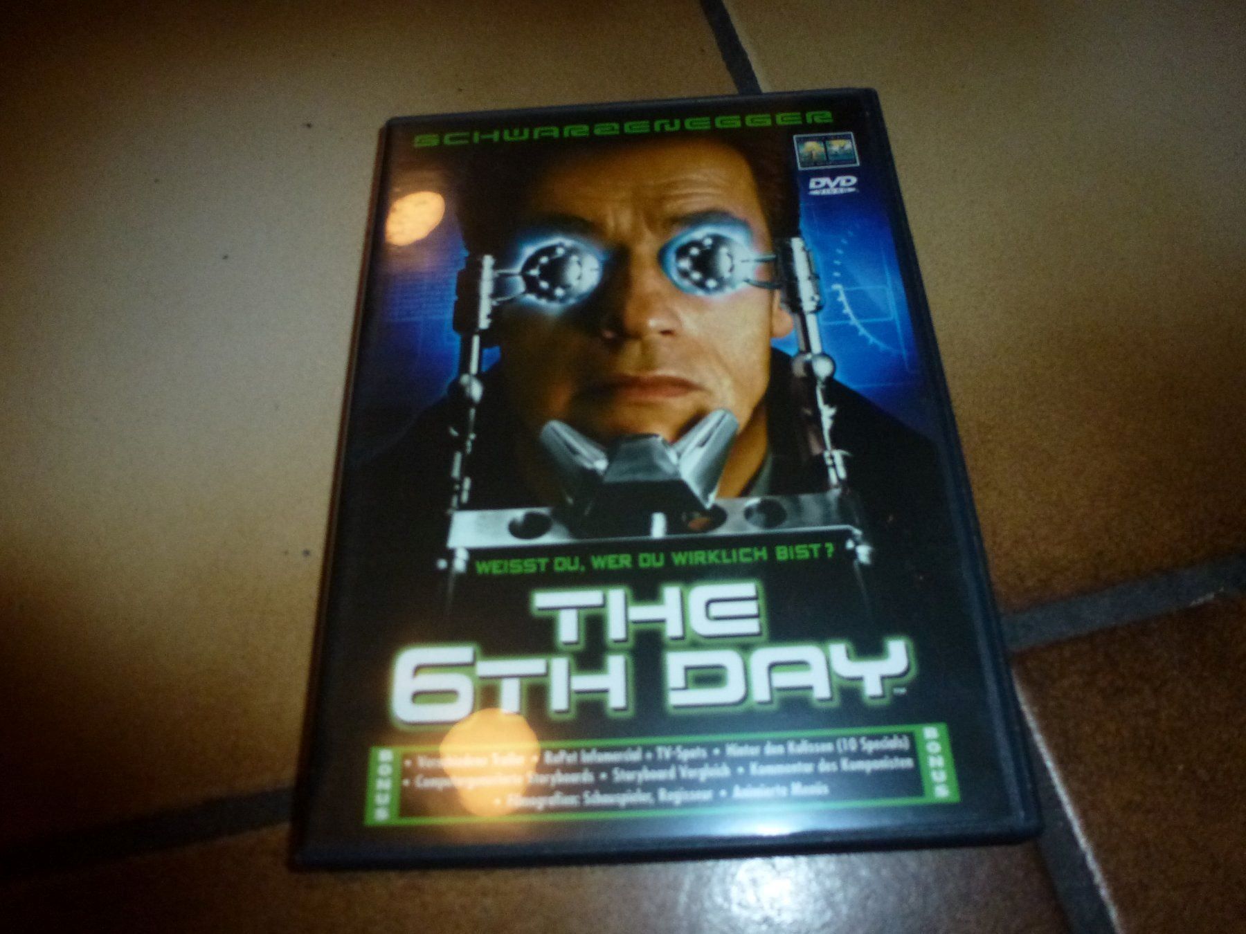 Tutti i DVDs: The 6th Day DVD – Usato da Olten venduto da Disc-Verkauf