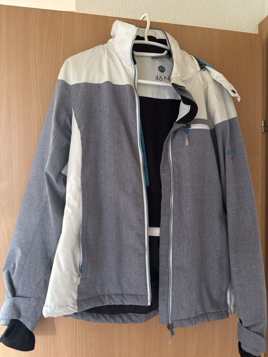 Jacken: Winterjacke – Gebraucht aus Römerswil LU von cwi_8n2n