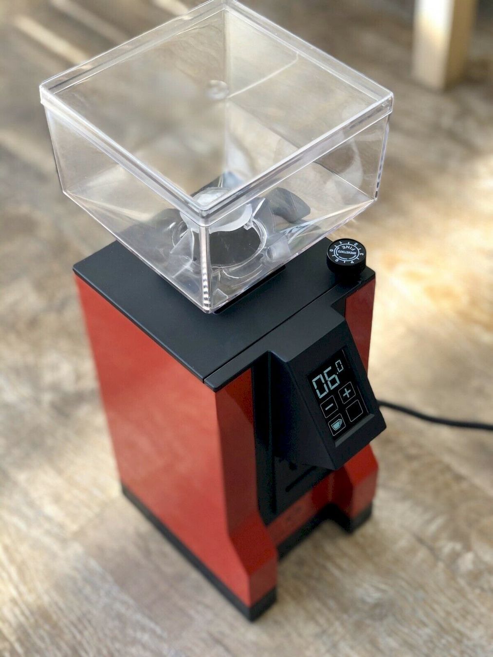Elettrodomestici da cucina: Eureka Mignon Specialita RotSchwarz 15BL – Nuovo e nell'imballaggio originale da Bottighofen venduto da zaap 2