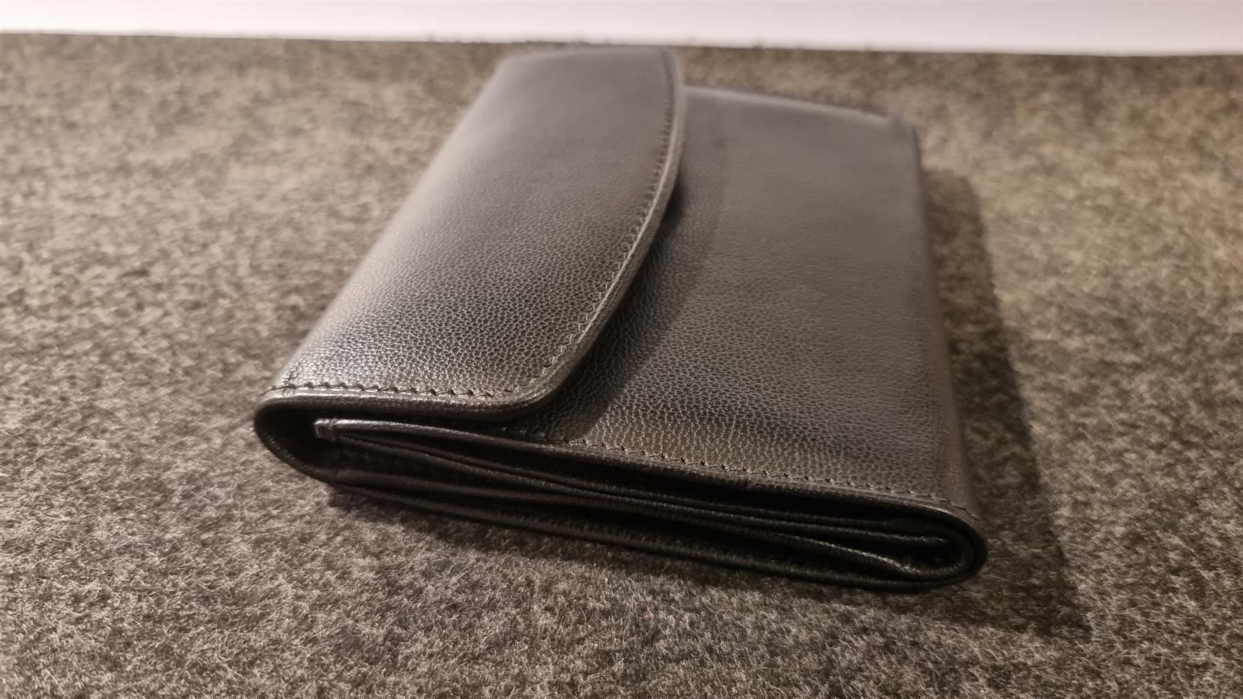 Portafogli: Portemonnaie Leder in schwarz – Nuovo (secondo la descrizione) da Rebstein venduto da James-Dean