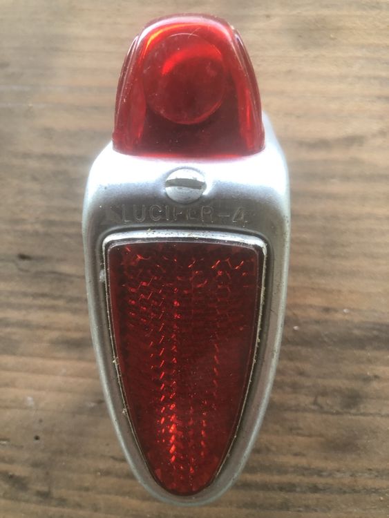 Feu Arrière De Vélo Vintage – Bumm 339 – Allemagne – Rouge – Fonctionnel