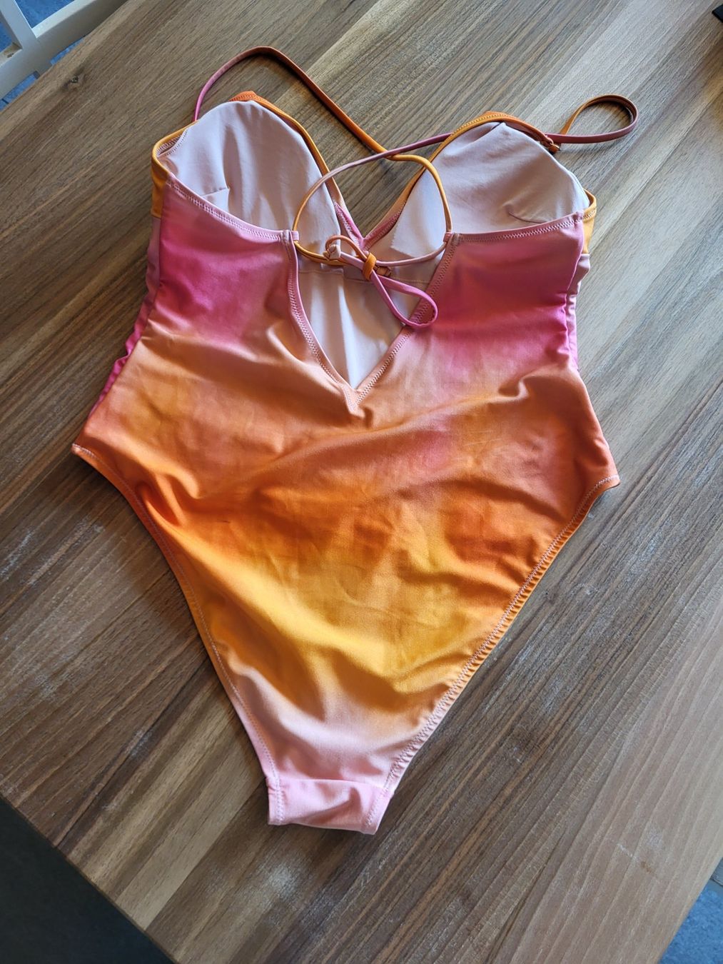 H&M Maillots de bain & Bikinis: Badekleid Gr 44 – D'occasion à Matt par Pippilotta05 1