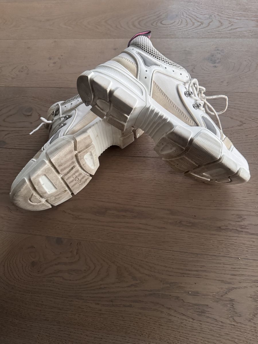 Gucci Herrenschuhe: Gucci Flashtrek Sneaker – Gebraucht aus Kriens von saintstone 5