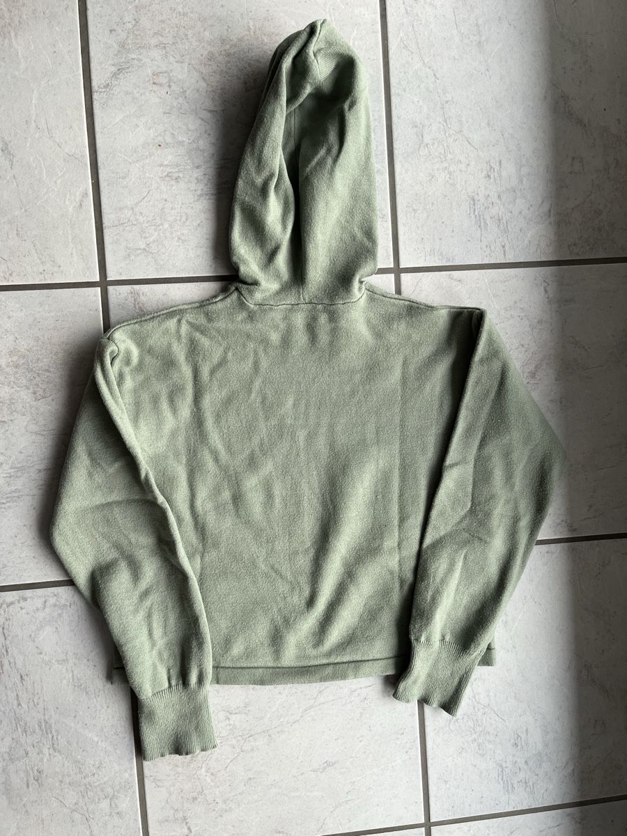 H&M Maglioni & Felpe: Hoodie / Pulli / Pullover 146/152 – Usato da Wil ZH venduto da Wonderwoman76 1