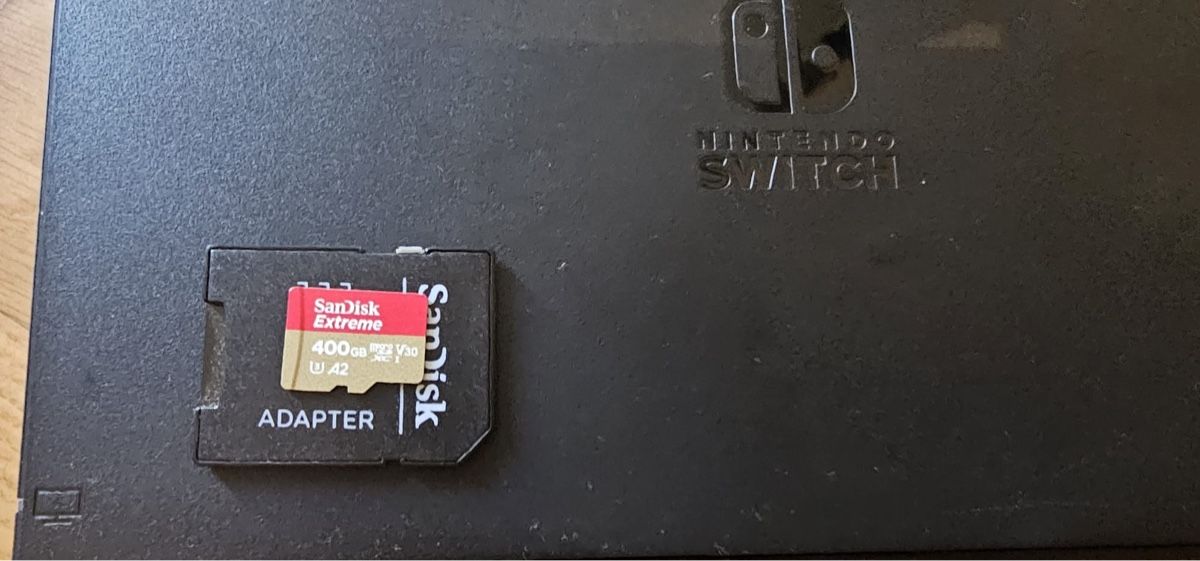 Nintendo Console: Nintendo Switch OLED mit 400GB Speicherkarte, – Usato da eglisau venduto da schmied1992 1