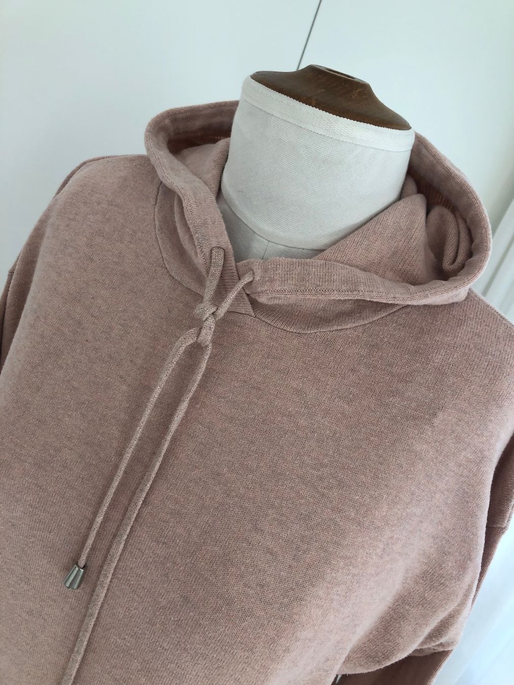 Maglioni & Felpe: Kapuzen-Pulli Damen – Usato da Triesen venduto da boston7 1