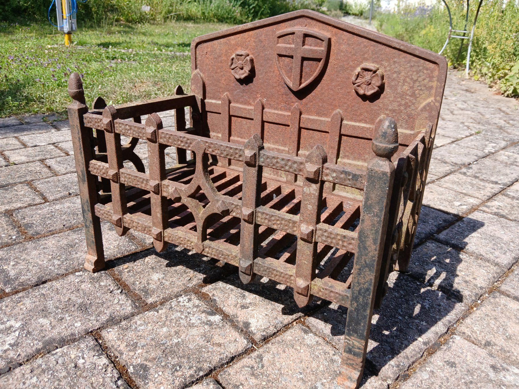 Bracieri: Antiker Feuerkorb Gusseisen um 1900 – Usato da Zumikon venduto da Vollvintage 5