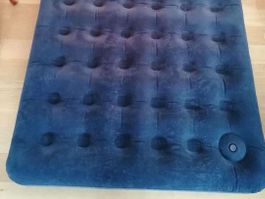 Luftmatratze blau Grösse 200x140cm gebraucht