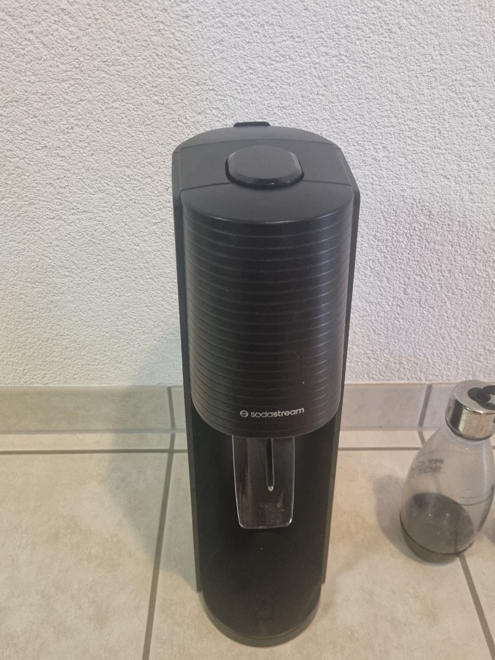 Sodastream Elettrodomestici da cucina: Sodastream praktisch neu – Nuovo (secondo la descrizione) da Wahlen b. Laufen venduto da CyBaxter 2