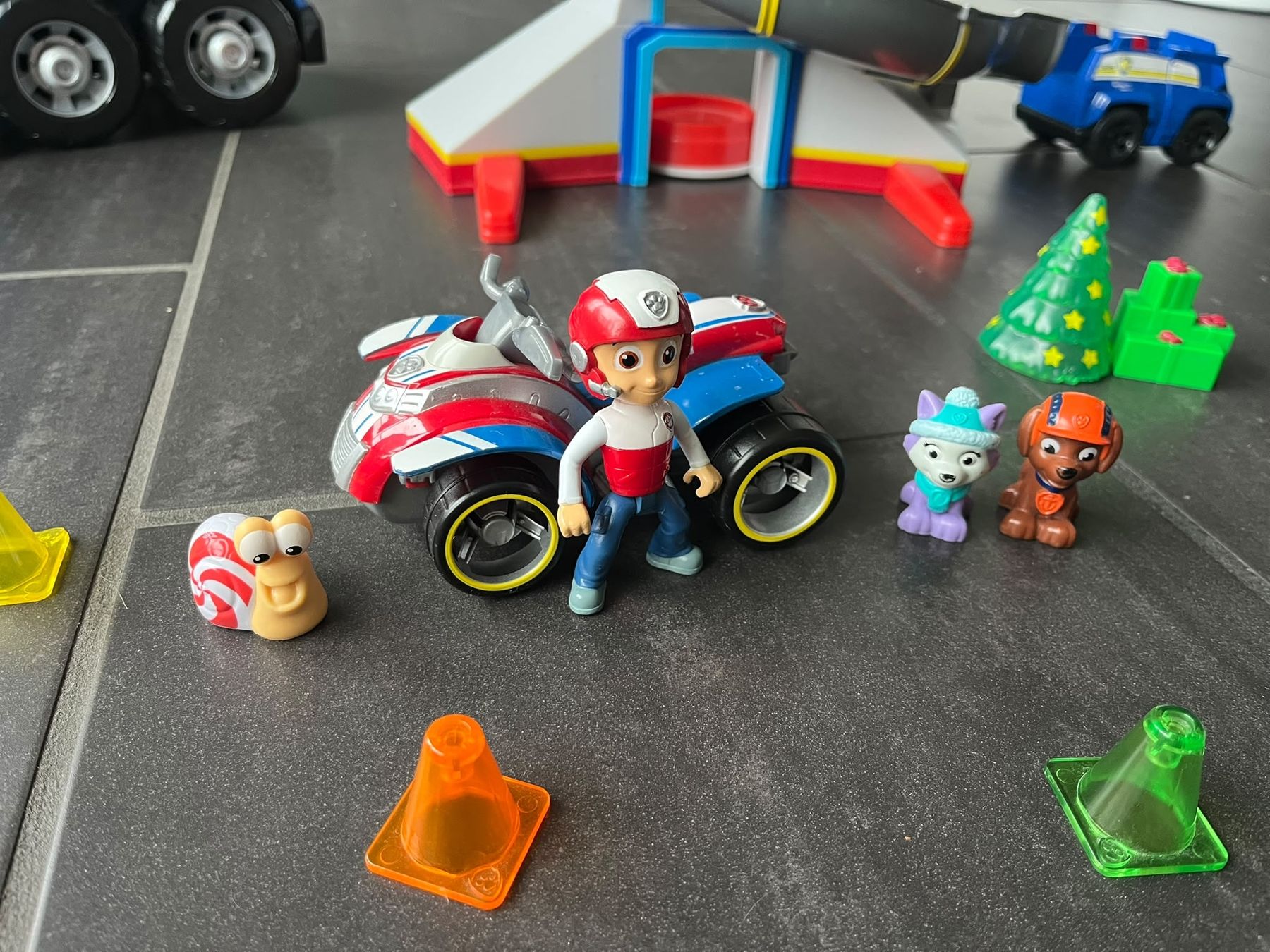 Giocattoli: Paw Patrol diverses  – Usato da Bern venduto da realvalntn