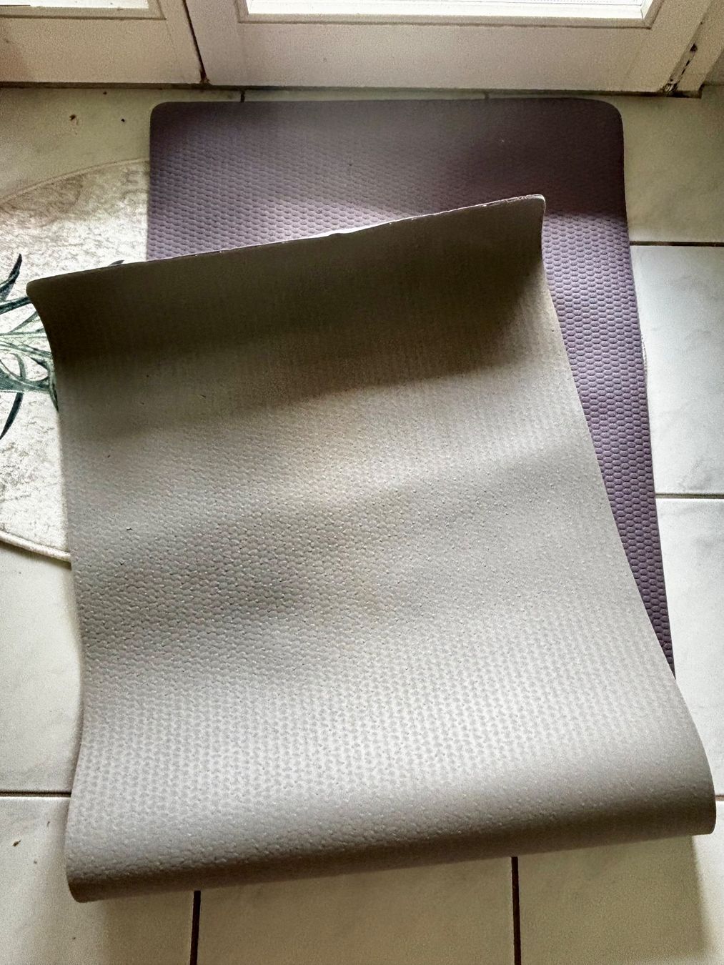 Nike Bodenmatten: Nike exercise yoga Matt Great condition – Gebraucht aus Füllinsdorf von MaiiaM 2