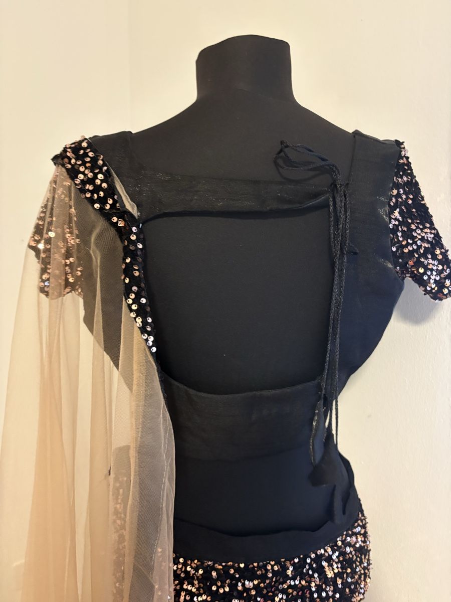 Kleider: Indisches Outfit schwarzer customized lehenga – Neu (gemäss Beschreibung) aus Bösingen von ash_jnn8 4