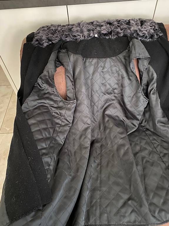 Gilet & Giacche senza maniche: Gilet  – Usato da Meyrin venduto da docmac 2