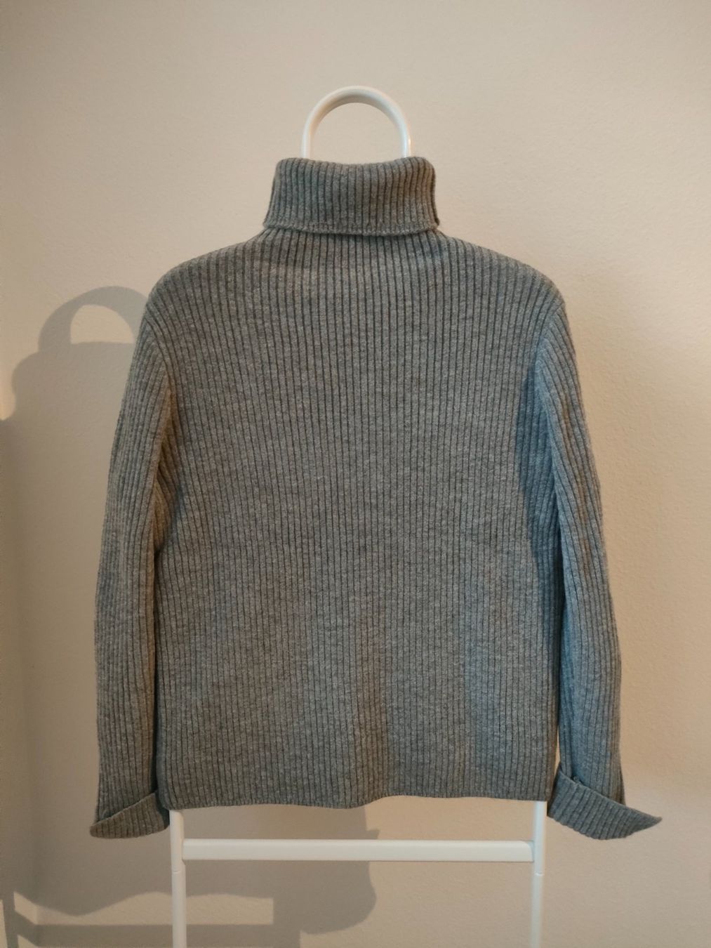Maglioni & Felpe: Stilvoller und warmer Herbstpullover grau – Nuovo (secondo la descrizione) da Dietikon venduto da MJ_Sporting 1