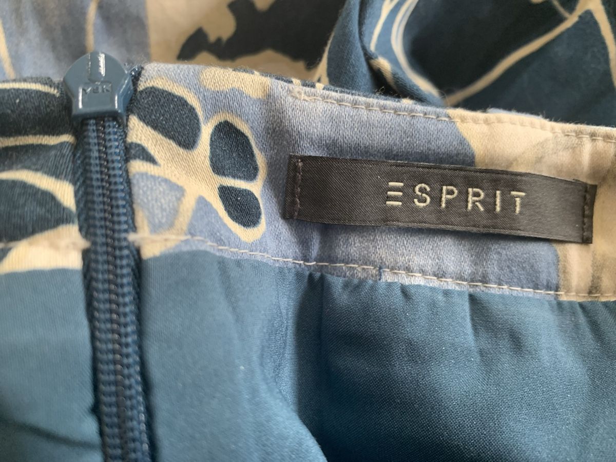 Esprit Gonne: Esprit Jupe, Gr. 36, blumig – Usato da Aathal-Seegräben venduto da Squiki 1