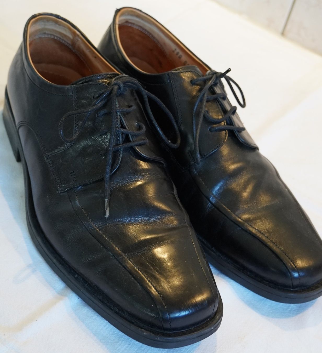 Scarpe da uomo: Herrenschuhe Leder 43 – Usato da Baar venduto da 2cvbaar 4