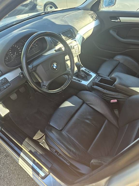BMW Autos: BMW 320i E46 Touring – D'occasion à Flaach par stefnik91 4
