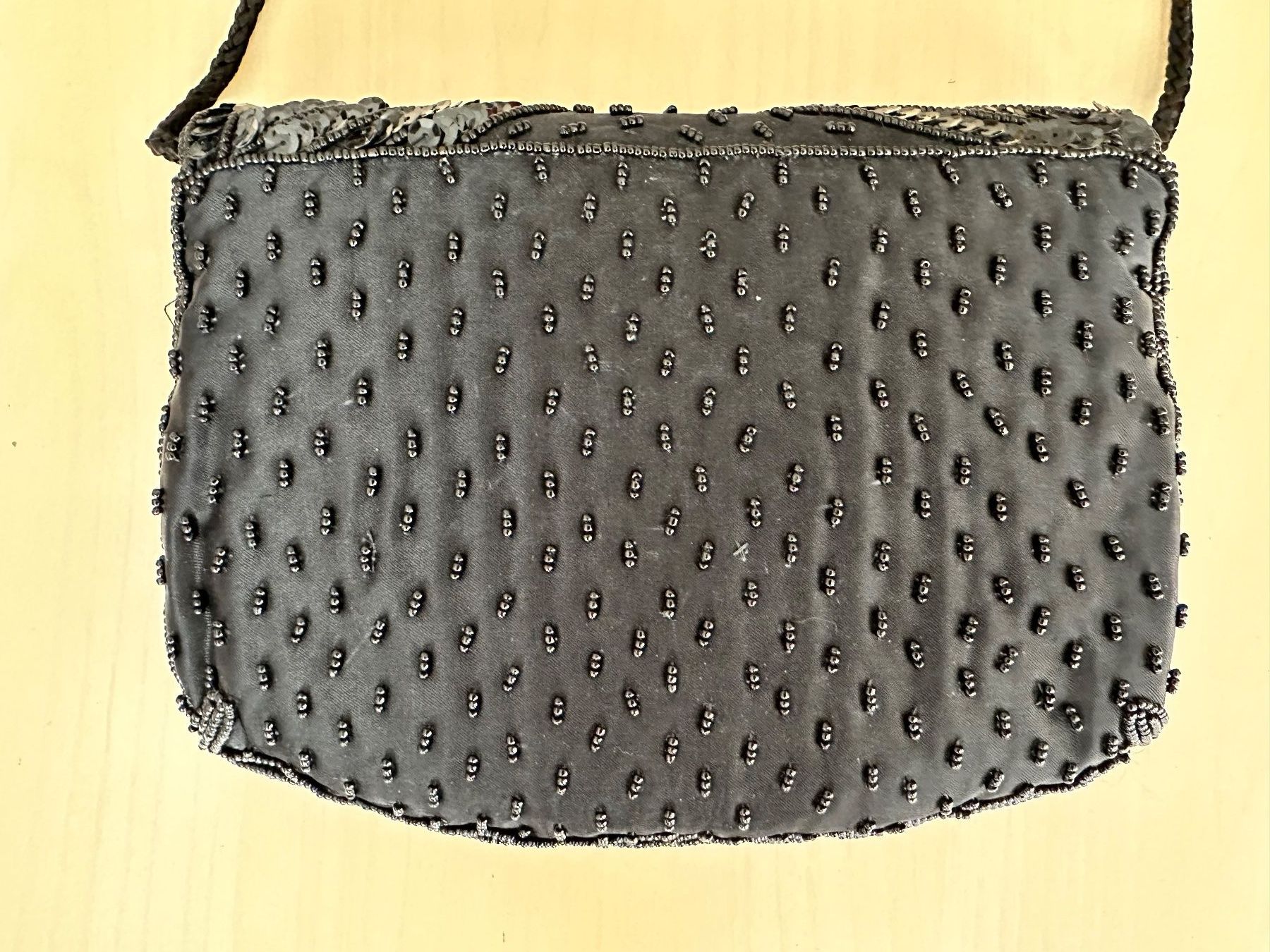 Borse da donna: Abendtasche mit Pailletten – Usato da Bülach venduto da Jubet 1