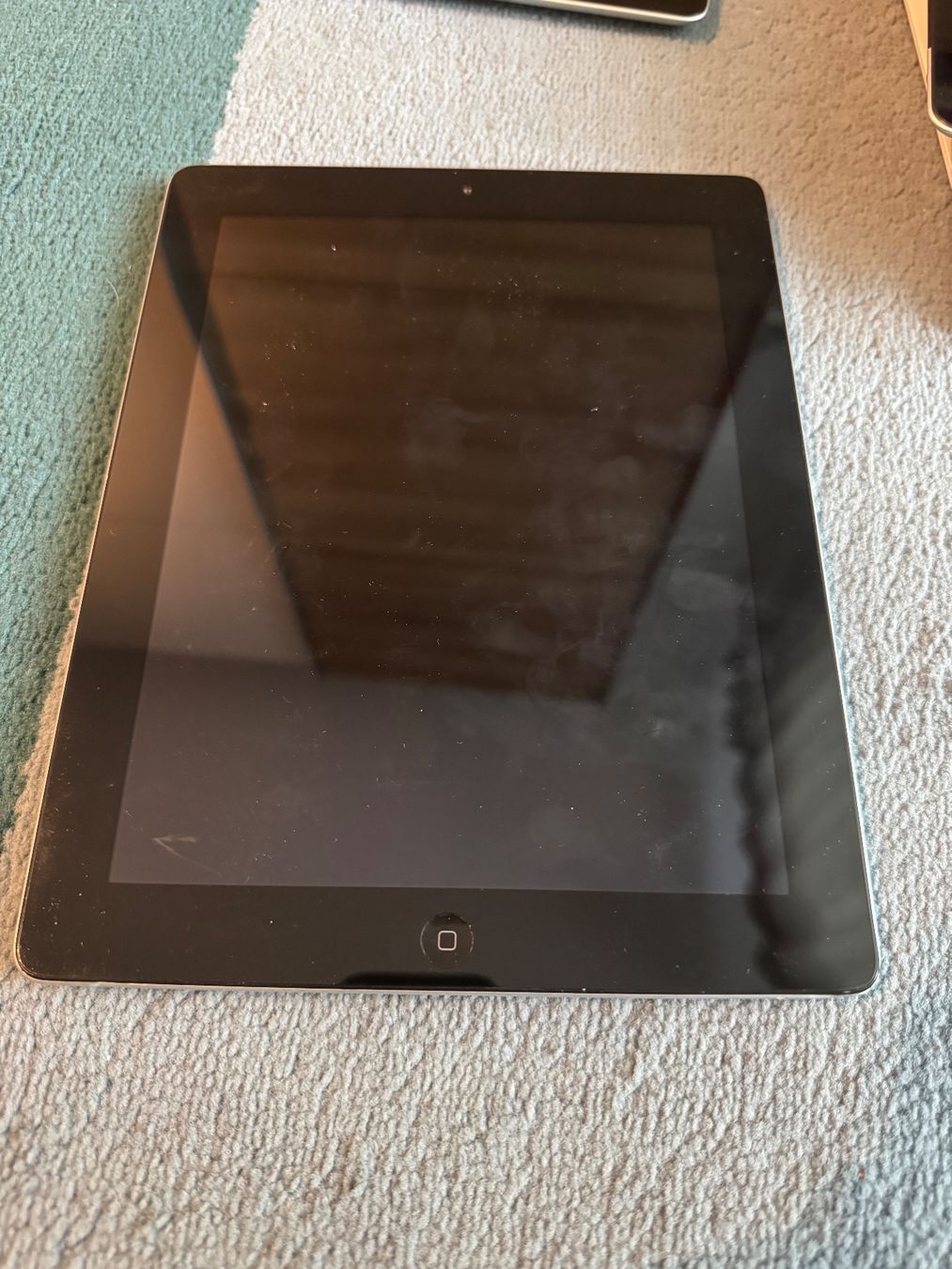 Apple Tablettes PC: iPad 2 Generation – Défectueux à Adliswil par Busys