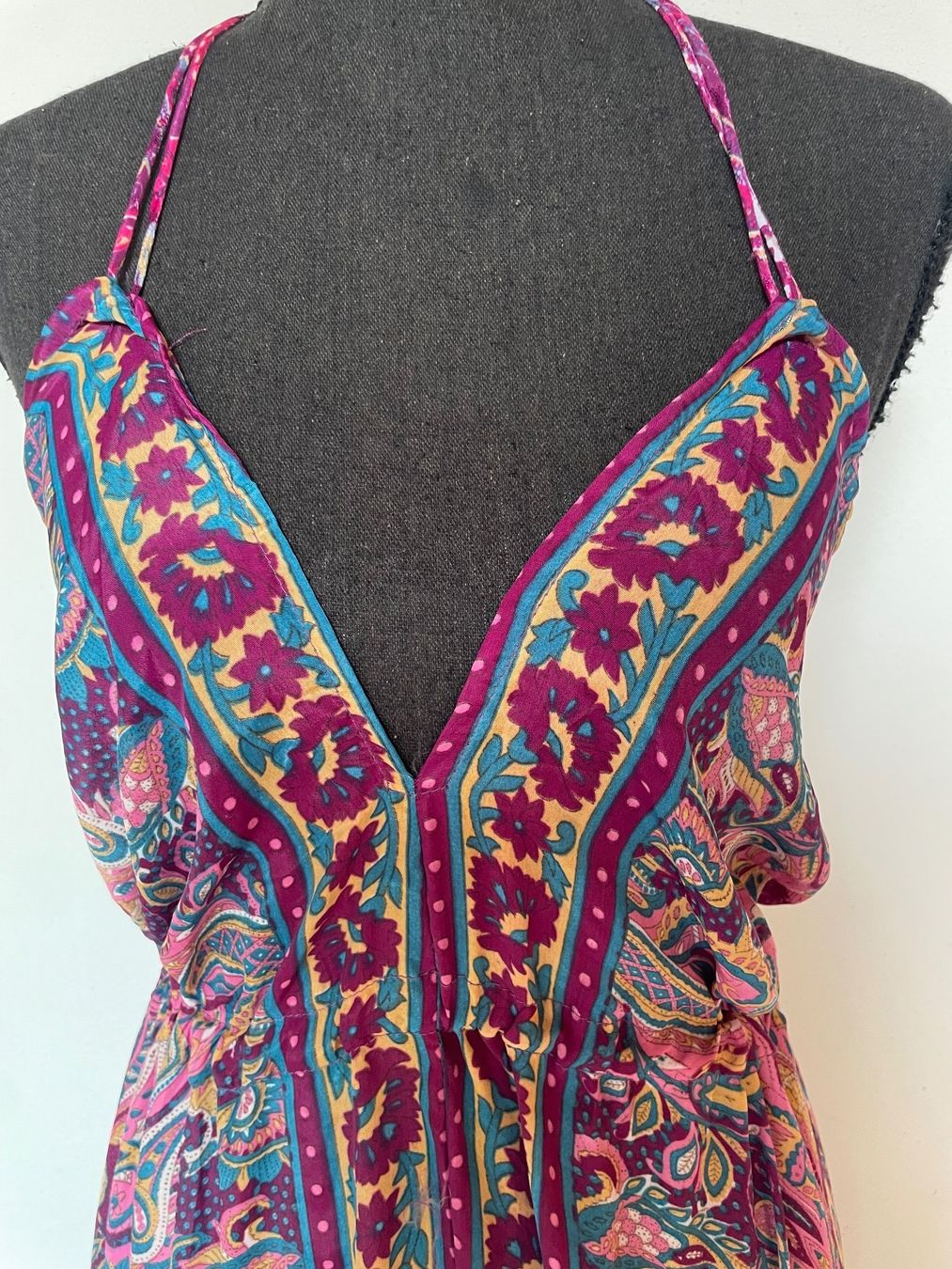 Vestiti: Boho Maxineckholderkleid aus Seide/Viscose – Nuovo (secondo la descrizione) da Sigriswil venduto da ck56 2