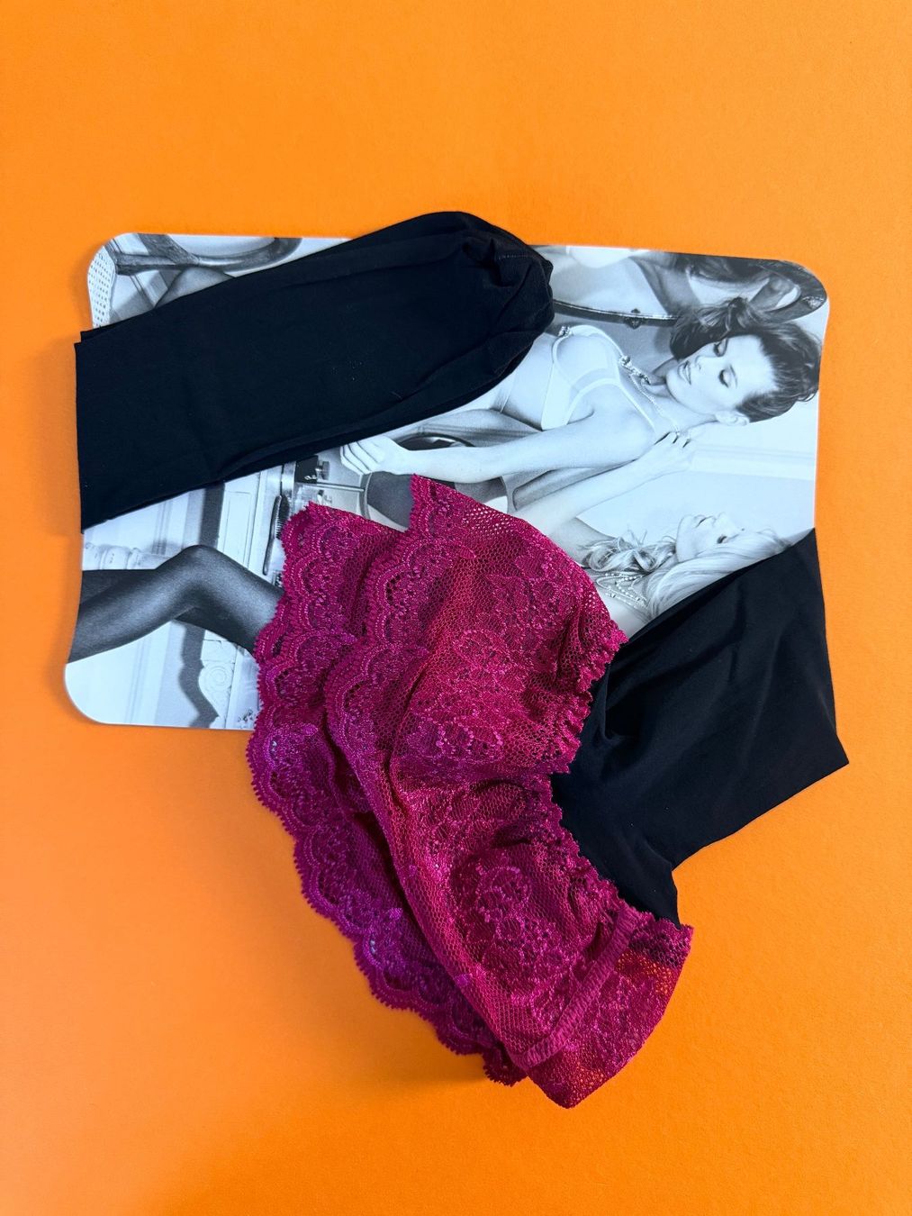 Strümpfe & Strumpfhosen: TRIUMPH, Stay-Ups BODY-MAKE UP 10 Ultra Sheer, Gr.L, Ruby – Neu und originalverpackt aus Rudolfstetten von gst_g7xl 3