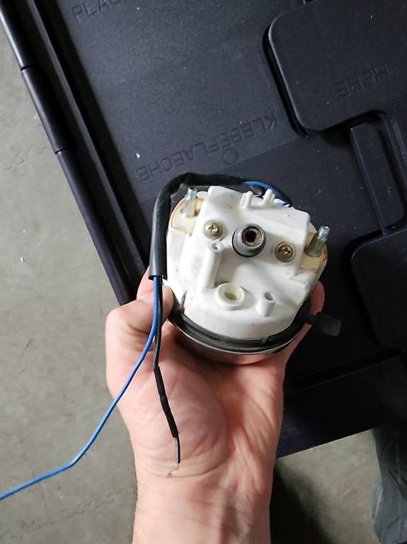 Tutti i ricambio per moto: Tachometer Yamaha Virago 535ccm – Usato da Fehraltorf venduto da Werkstatt85 2