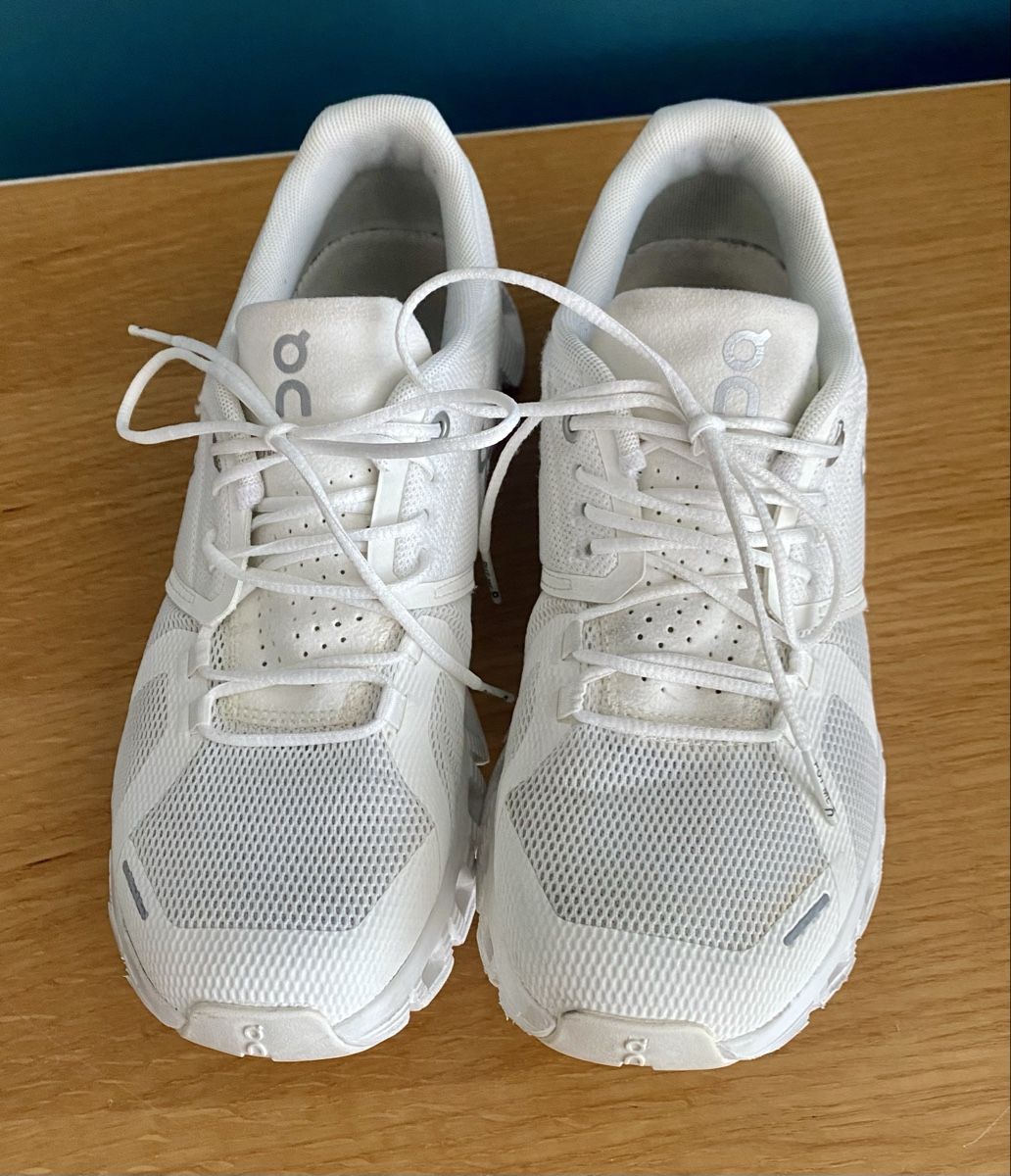 On Scarpe da donna: Chaussures On Running Cloud 5 "All White" taille 39 – Usato da Lausanne venduto da Vracorama 2