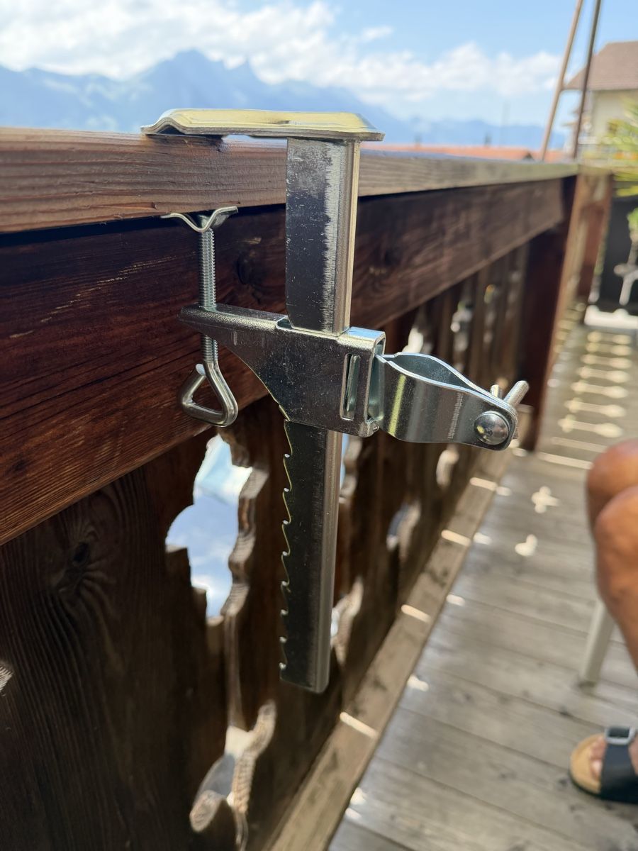 Wandhalterungen: Balkon Sonnenschirmhalterung – Neu (gemäss Beschreibung) aus Gunten von starfish3 4