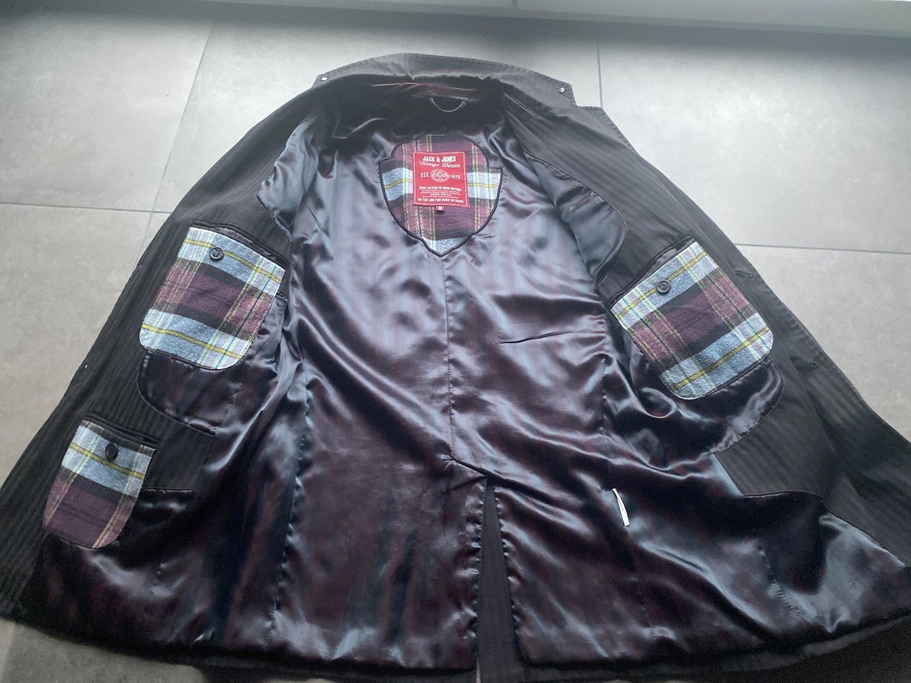 Jack & Jones Jacken: Jack & Jones blazer taille M – Gebraucht aus Delémont von Ma_LoU.01 3