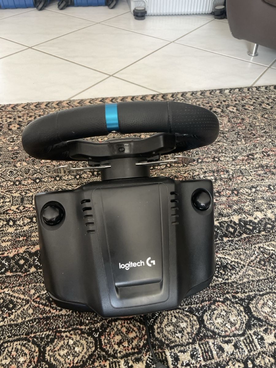 Logitech Manettes: Logitech g29 Driving wheel – D'occasion à Jona par jon_q7zr 4
