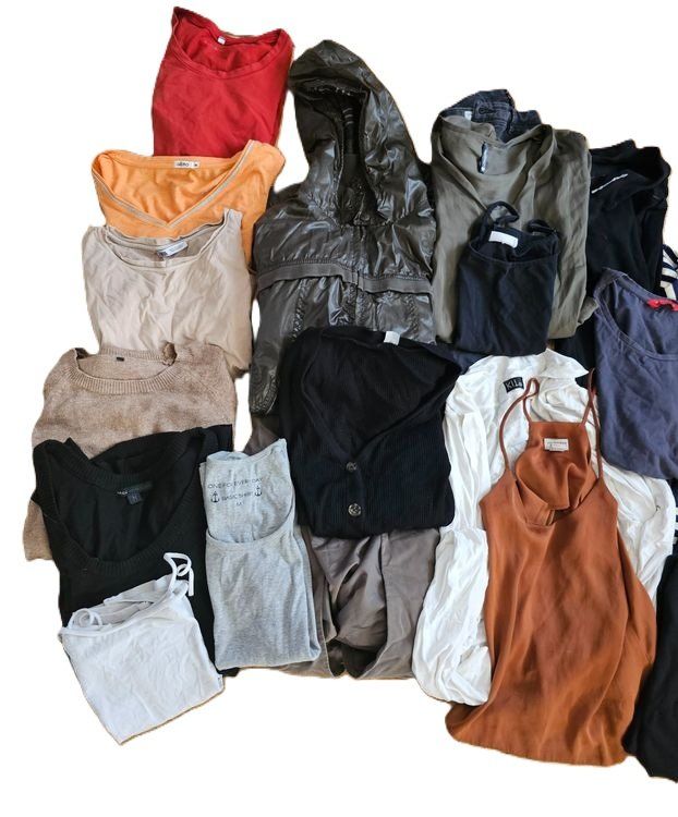 Kleiderpakete: Grosses Paket Gr. M - Basic Business Chic mit Marken – Gebraucht aus Füllinsdorf von Sunnebliemli7 1