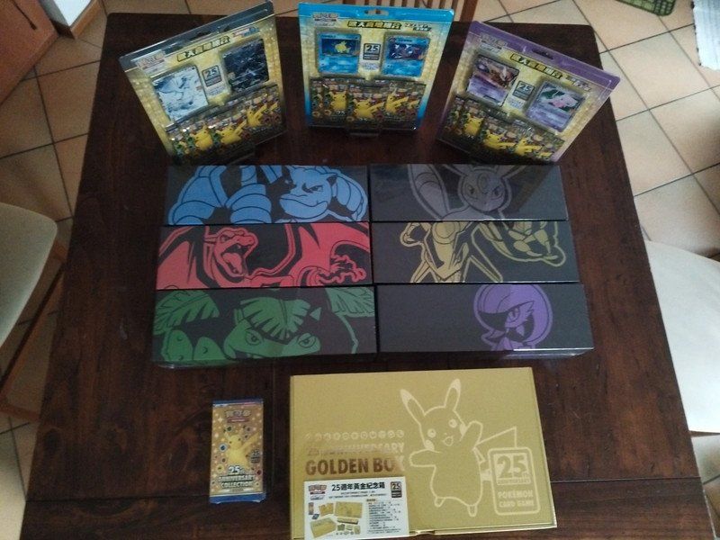 Pokémon Sammelbilder & Trading cards: 25th Anniversary Chinese Complete Set Box Blister Pokémon – Neu und originalverpackt aus Manno von claucla8869