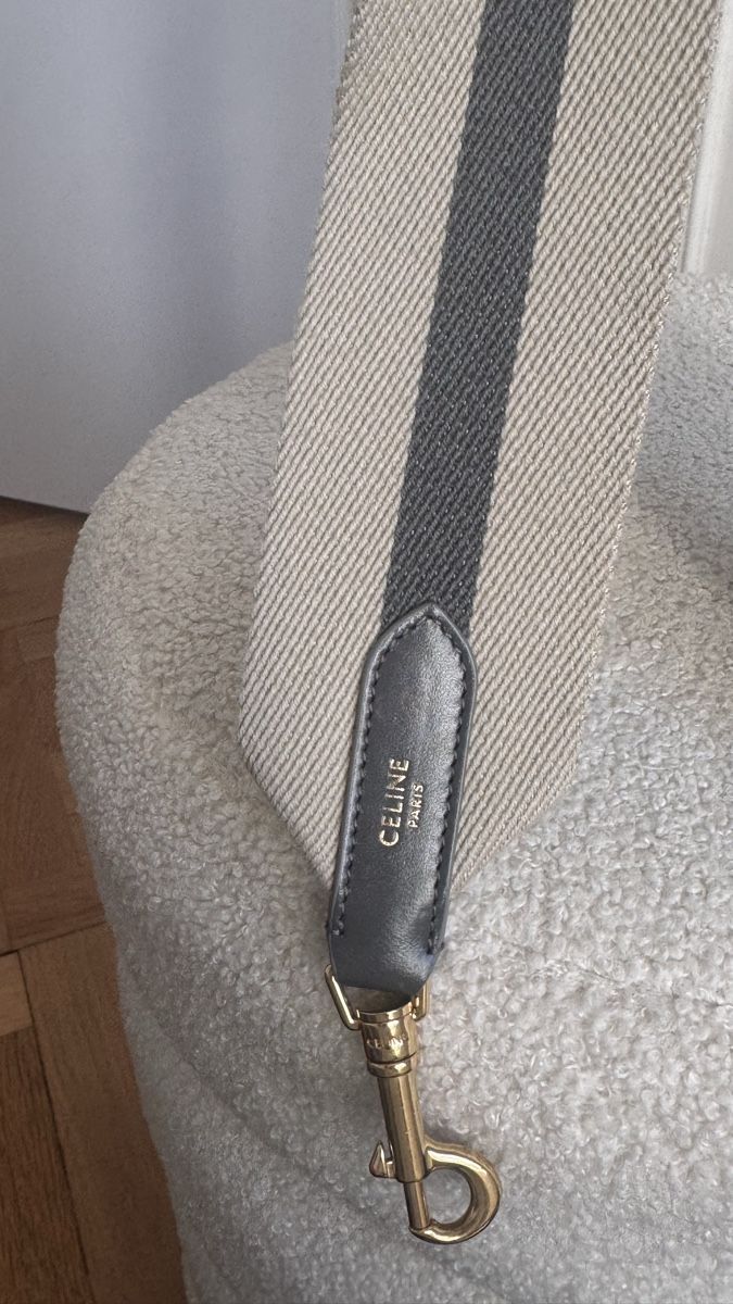 Celine Borse da donna: Céline brown Ava bag – Nuovo (secondo la descrizione) da Genève venduto da val_5jbf 7
