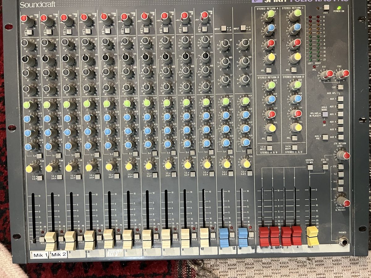 Soundcraft Console di mixaggio: Mischpult - Soundcraft – Difettoso da Zürich venduto da Momomate 2