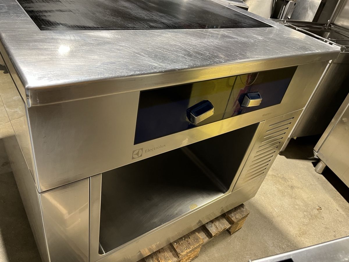 Cucine: Electrolux Induktionsherd, Thermoline 800 – Usato da Wohlen AG venduto da Moh80 3