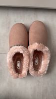 Kuschelige Guess Hausschuhe 39 in light pink