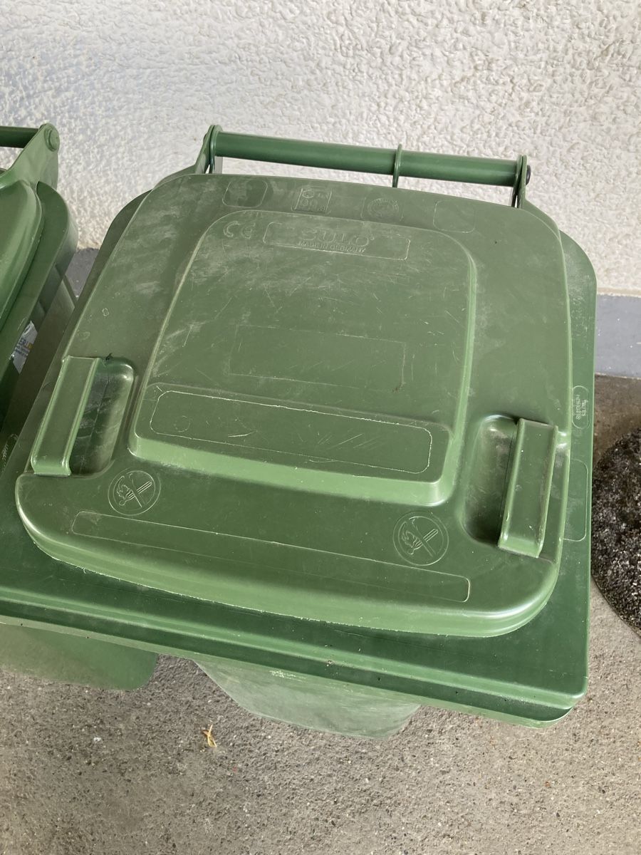 Altro: 2x Container 140L Grüngut – Usato da Scheuren venduto da Gaengeling 3