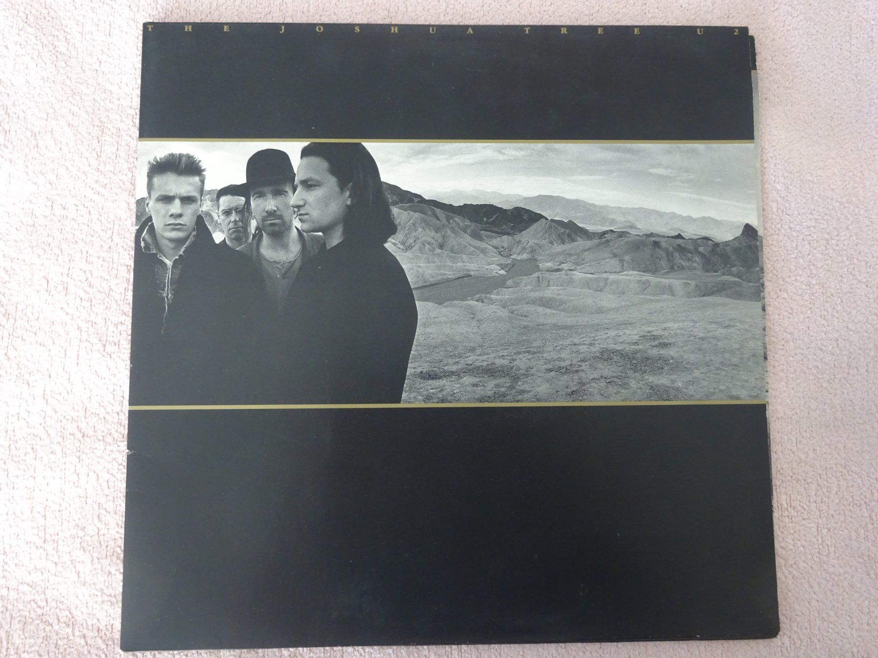 Dischi in vinile: U2 ** THE JOSHUA TREE ** EXCELLENT – Usato da Luzern venduto da xrayspex99