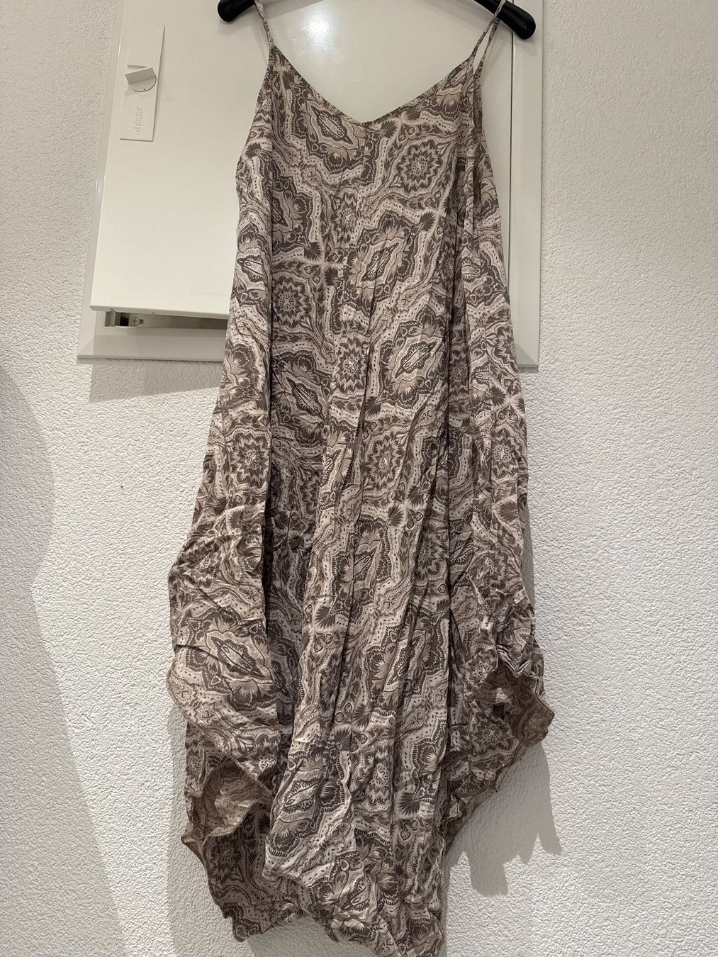 Tute: Jumpsuit Kleid Gr, S – Usato da Amriswil venduto da used2use 1