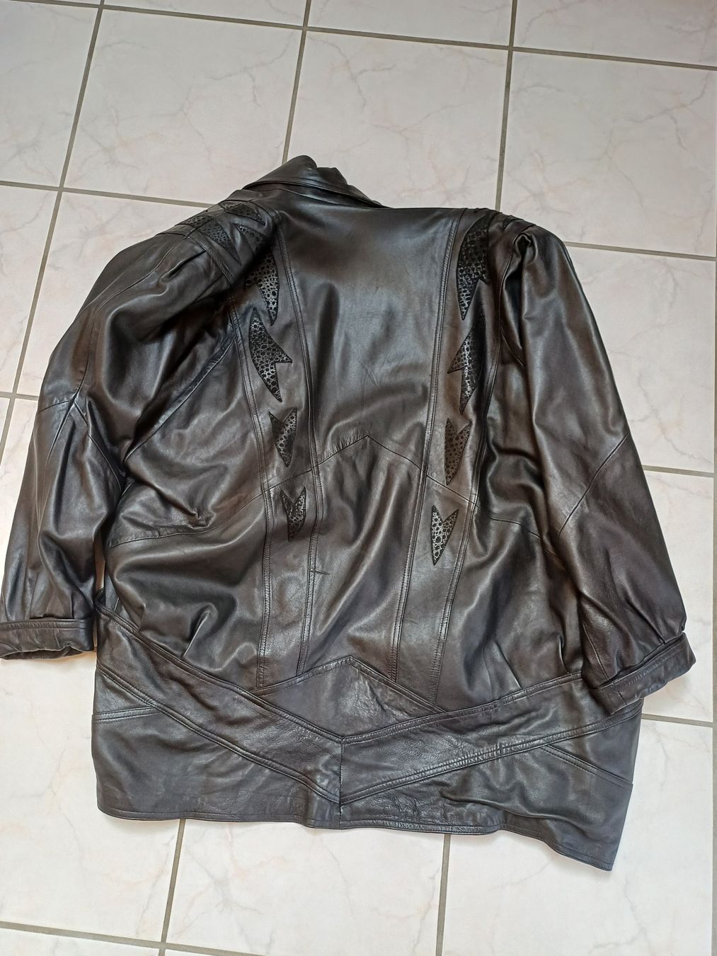Vestes: Echt-Lederjacke Damen retro/vintage – D'occasion à Rüegsbach par Urs9990 5